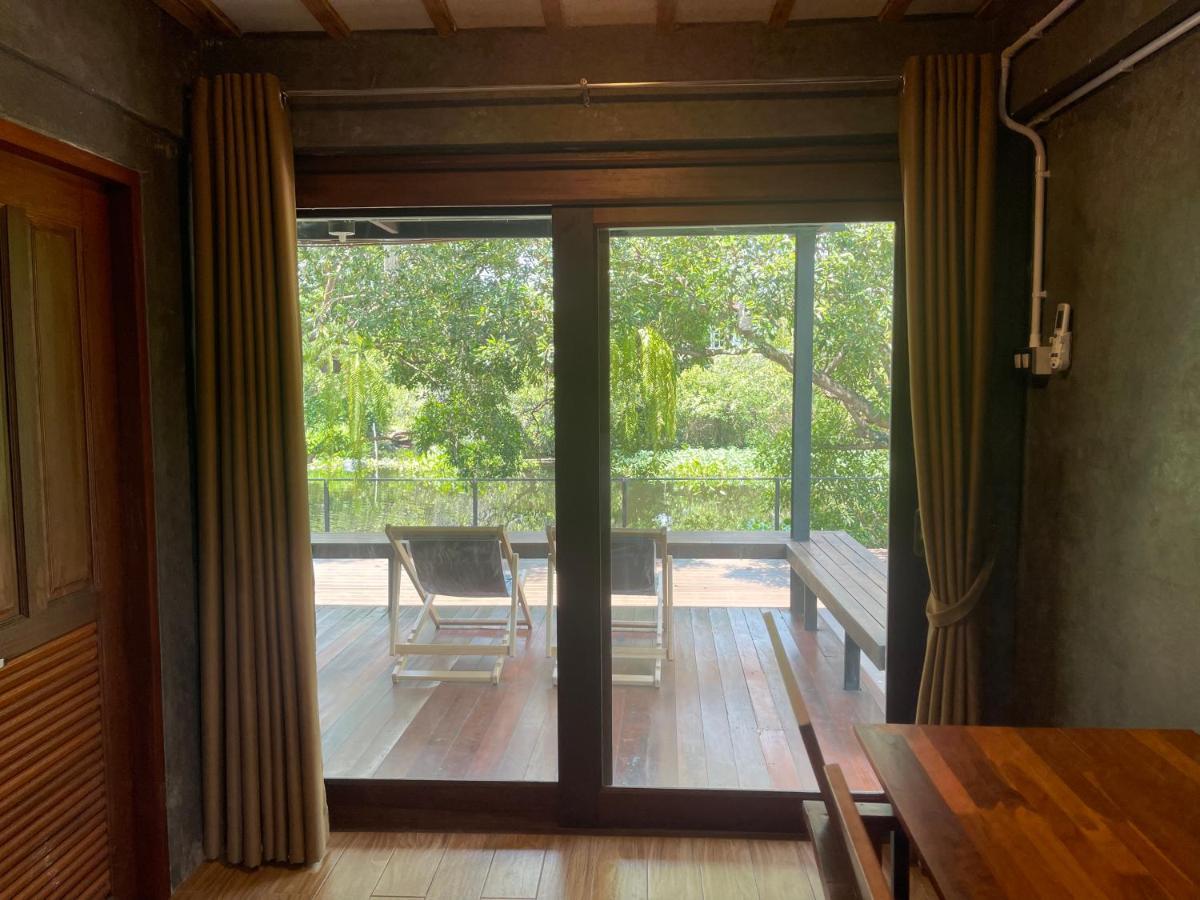 Banmai87 Guest House บ้านไม้87 เกสต์เฮ้าส์ Phra Nakhon Si Ayutthaya Esterno foto