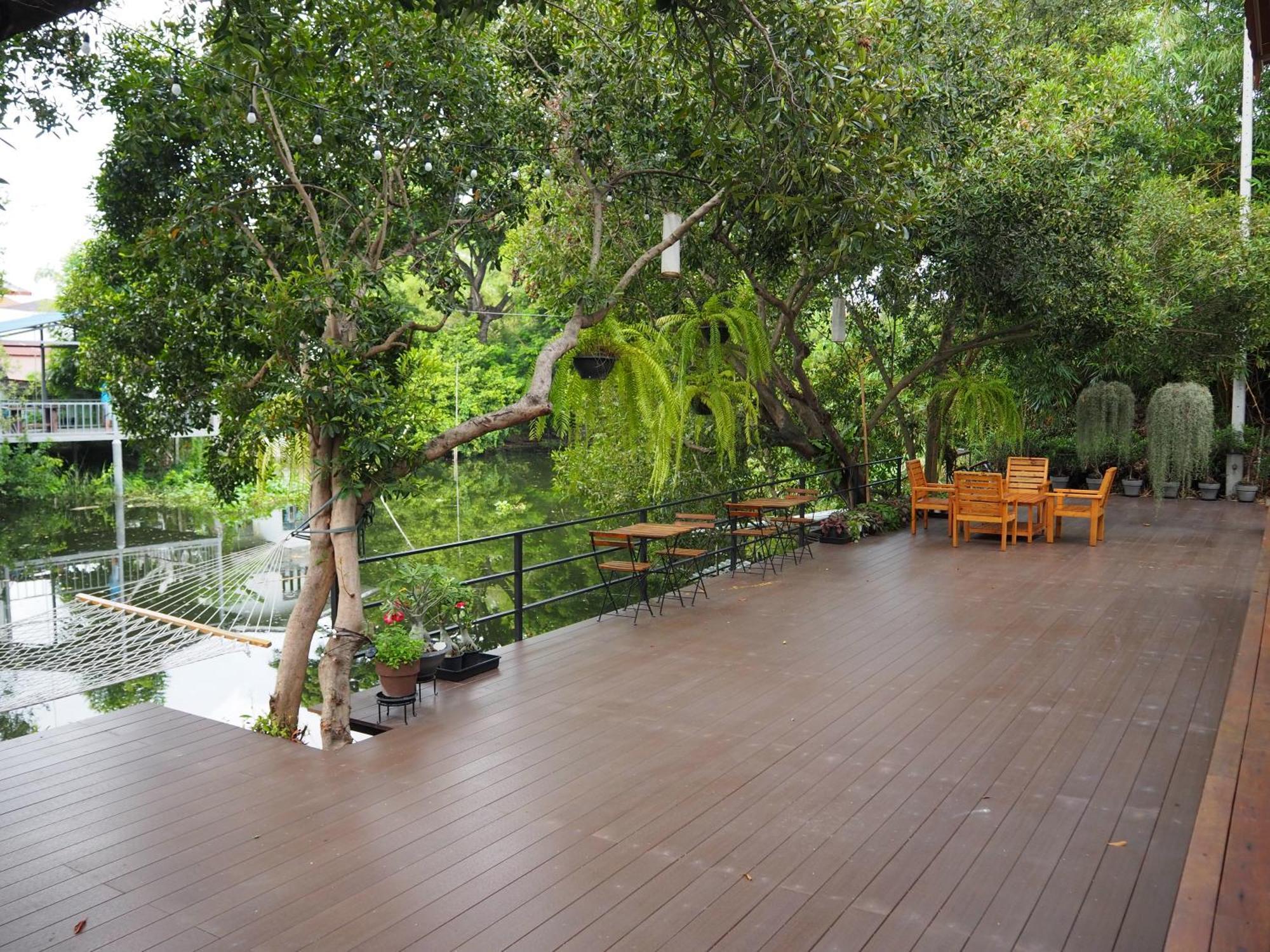 Banmai87 Guest House บ้านไม้87 เกสต์เฮ้าส์ Phra Nakhon Si Ayutthaya Esterno foto