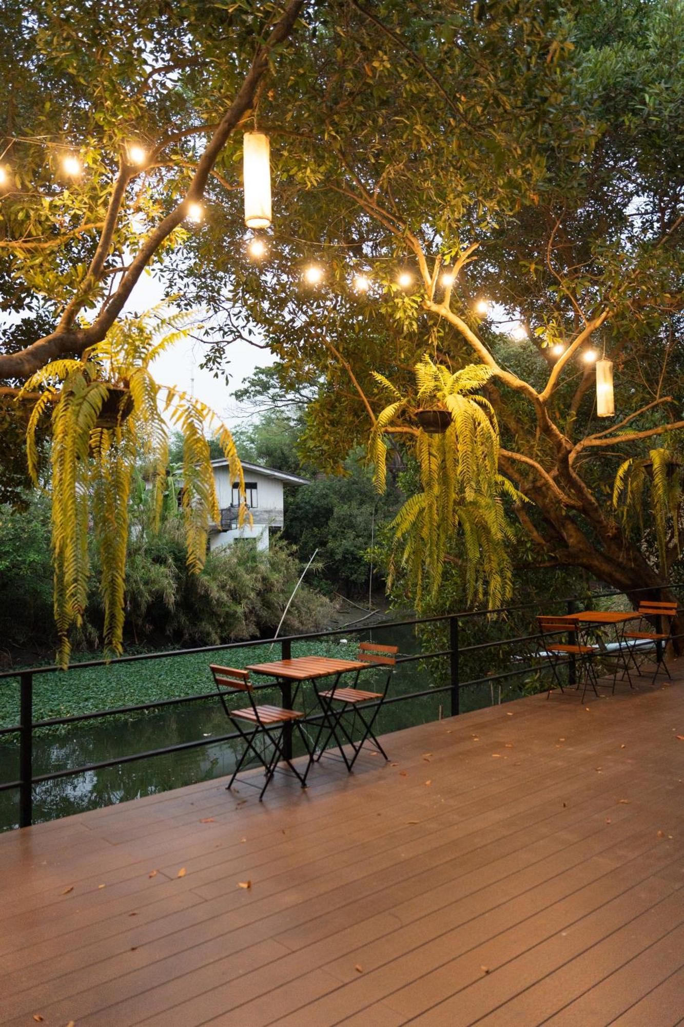 Banmai87 Guest House บ้านไม้87 เกสต์เฮ้าส์ Phra Nakhon Si Ayutthaya Esterno foto